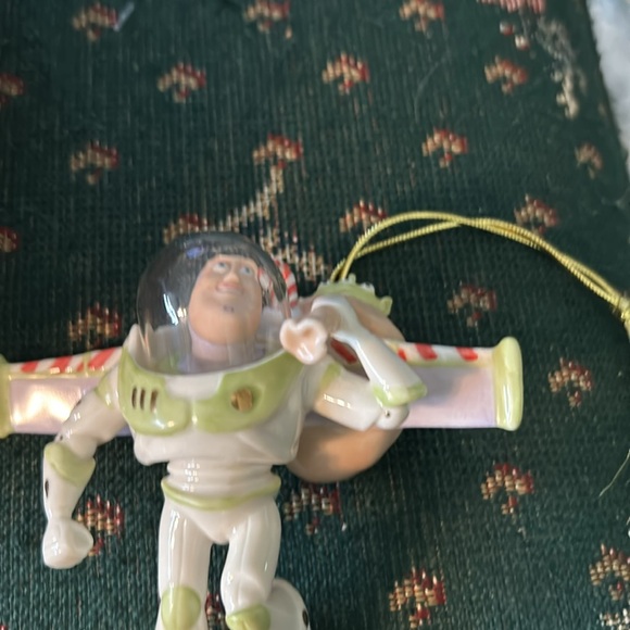 Walt Disney showcase Lennox, merry Christmas and happy Lightyear from Toy story - Picture 4 of 9